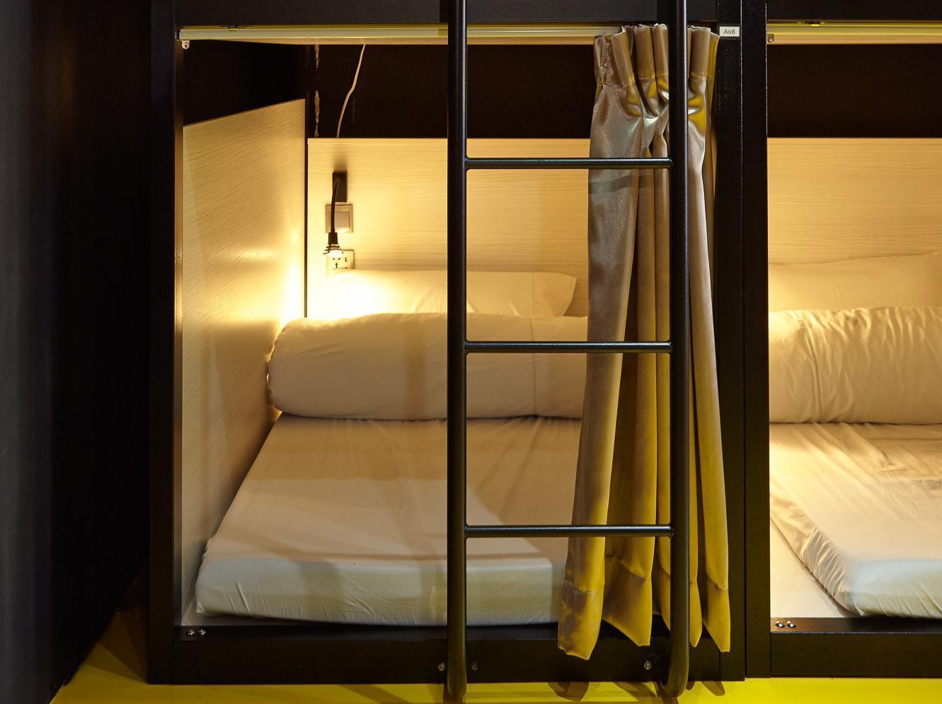 Here X There Hostel Taipei Main Station Экстерьер фото