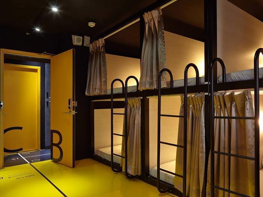 Here X There Hostel Taipei Main Station Экстерьер фото