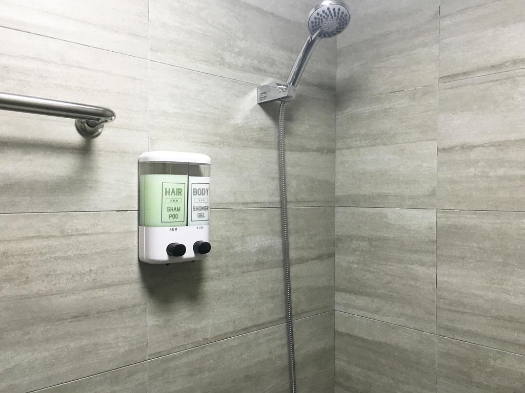 Here X There Hostel Taipei Main Station Экстерьер фото